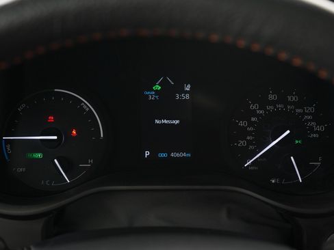 Used 2023 Toyota Sienna XSE FWD image 26