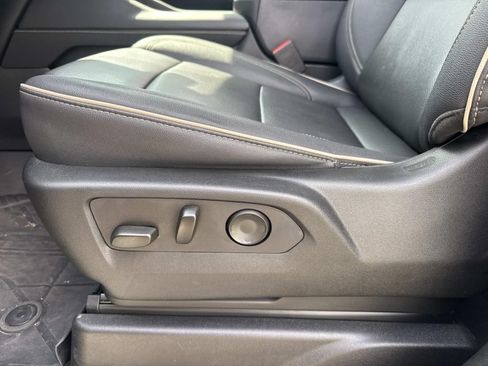 Used 2023 Chevrolet Tahoe Premier RWD image 20