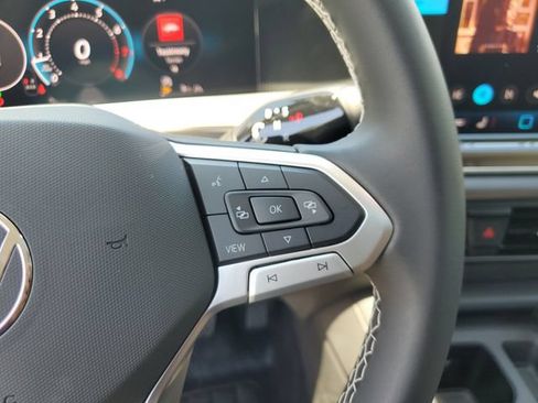 New 2026 Volkswagen Tiguan SE AWD/4WD image 27
