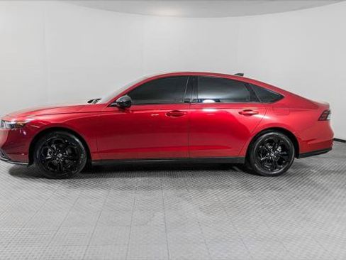Used 2025 Honda Accord SE image 3