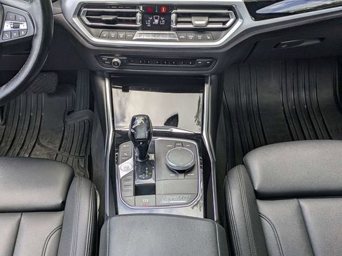 Used 2019 BMW 330i xDrive Sedan w/ Convenience Package AWD/4WD image 17
