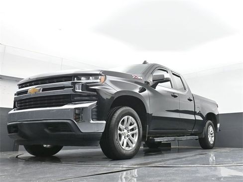 Used 2020 Chevrolet Silverado 1500 LT w/ Trailering Package image 41