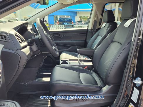 New 2026 Honda Odyssey EX-L image 9