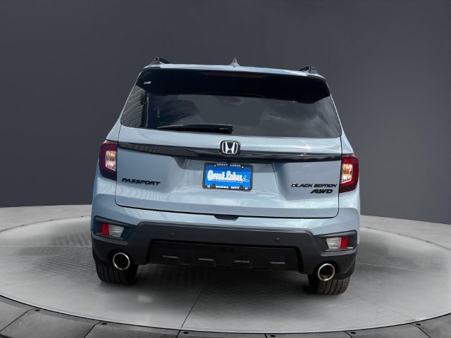 Certified 2025 Honda Passport Black Edition image 4