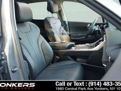 Used 2024 Genesis GV80 3.5T image 55
