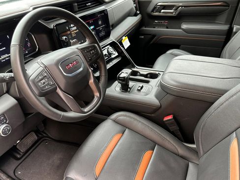 Certified 2025 GMC Sierra 1500 AT4 w/ AT4 Premium Package image 10