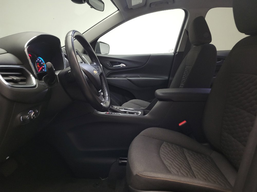 Used 2020 Chevrolet Equinox LT AWD/4WD image 17