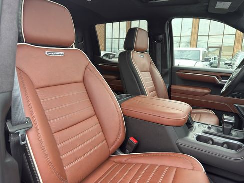 Used 2024 GMC Sierra 1500 Denali Ultimate image 36