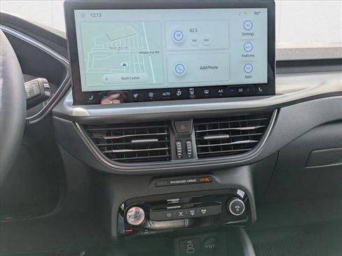 New 2025 Ford Escape SE image 14