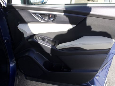 Used 2021 Subaru Ascent Premium w/ Convenience Package image 38