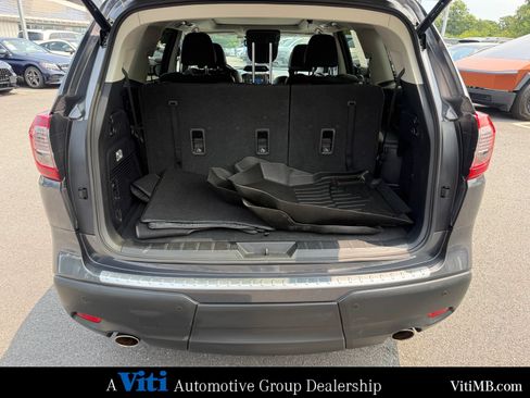 Used 2022 Subaru Ascent Touring AWD/4WD image 24