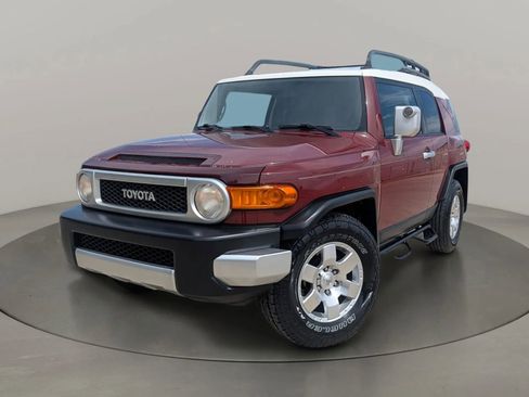 Used 2008 Toyota FJ Cruiser 2WD image 1