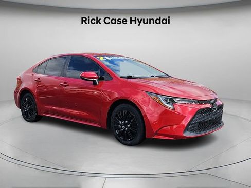 Used 2021 Toyota Corolla LE image 8