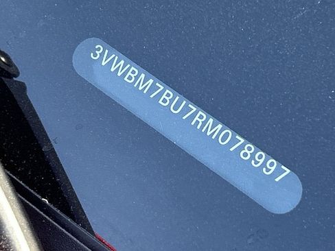 Certified 2024 Volkswagen Jetta Sport FWD image 31