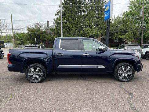 Used 2023 Toyota Tundra Capstone AWD/4WD image 9