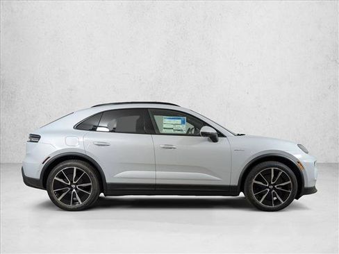 New 2026 Porsche Macan Electric image 8