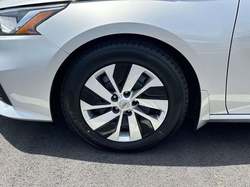Used 2020 Nissan Altima 2.5 S FWD image 4