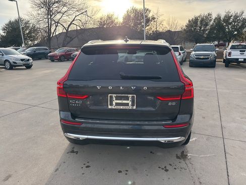 Used 2023 Volvo XC60 B5 Ultimate w/ Climate Package image 6