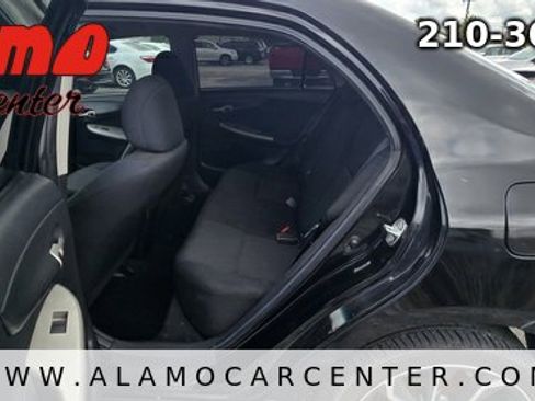 Used 2010 Toyota Corolla S image 29