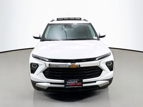 New 2026 Chevrolet TrailBlazer LT w/ Convenience Package image 2