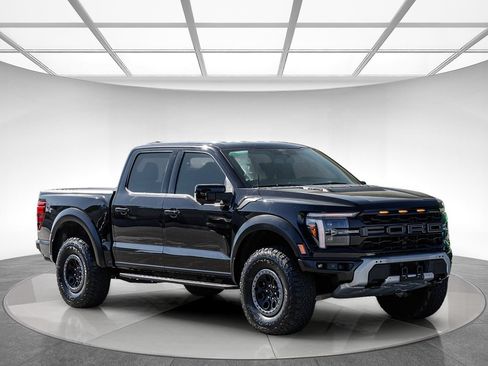 Used 2025 Ford F150 Raptor AWD/4WD image 6