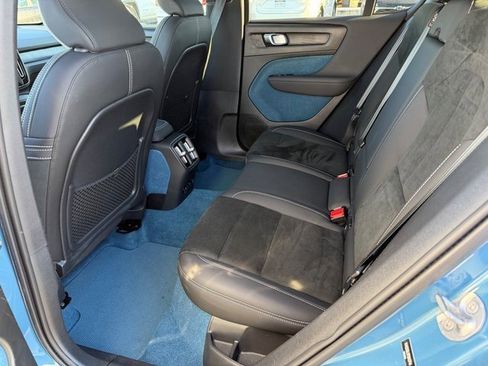 Certified 2023 Volvo C40 P8 Recharge Plus w/ Climate Package image 19