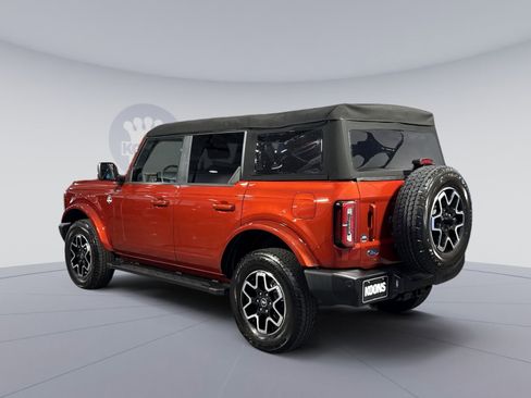 Used 2024 Ford Bronco Outer Banks image 4