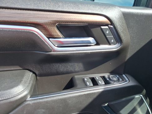 Used 2023 Chevrolet Silverado 1500 LT RWD image 18
