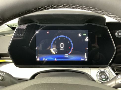 New 2026 Chevrolet Trax LT w/ Sunroof Package FWD image 25