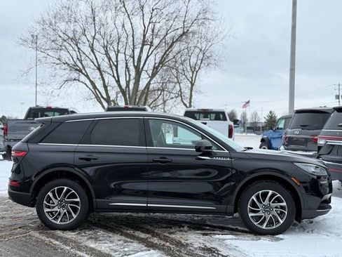 Used 2021 Lincoln Corsair AWD w/ Equipment Group 101A image 41