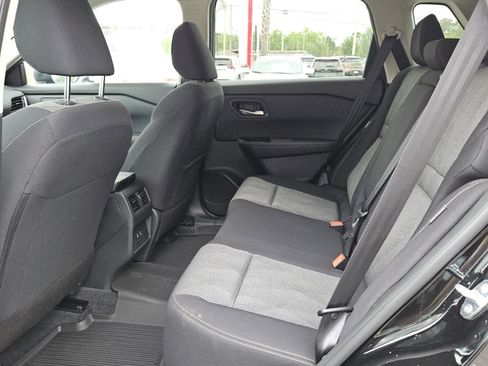 New 2026 Nissan Rogue SV FWD image 4