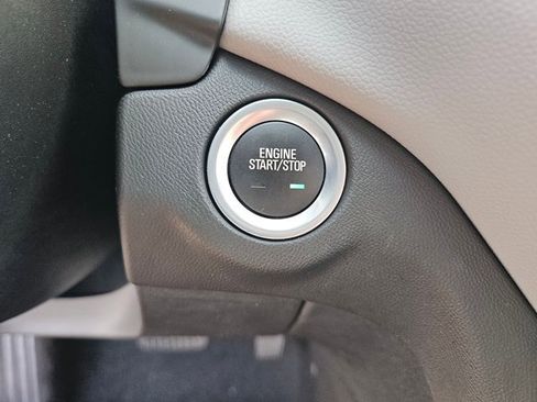 Used 2024 Chevrolet Equinox LS w/ Driver Confidence II Package FWD image 20