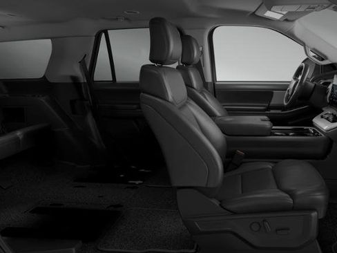 New 2026 Ford Expedition Active image 29