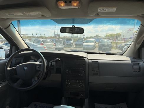 Used 2006 Dodge Durango SXT image 12