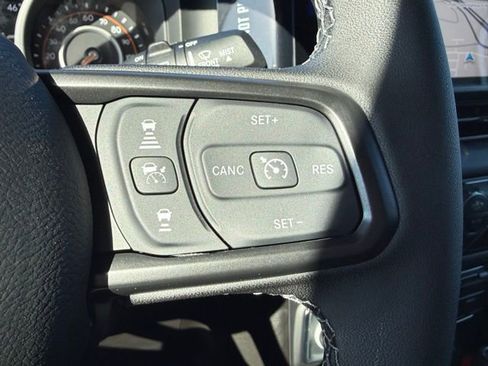 New 2025 Jeep Wrangler Unlimited Rubicon w/ Steel Bumper Group image 15