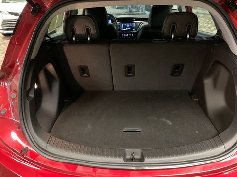 Used 2023 Chevrolet Bolt LT w/ Infotainment Package FWD image 18