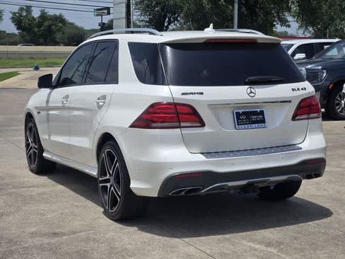 Used 2019 Mercedes-Benz GLE 43 AMG 4MATIC image 4