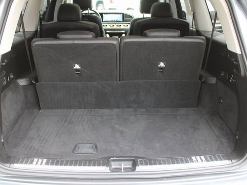 Used 2020 Mercedes-Benz GLS 450 4MATIC image 8