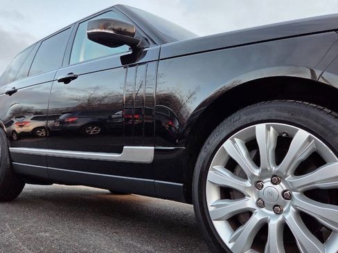 Used 2016 Land Rover Range Rover Supercharged image 18