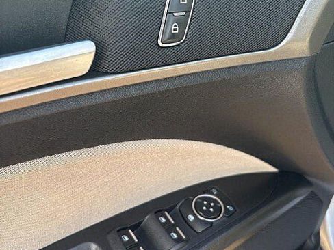 Used 2020 Ford Fusion S FWD image 22