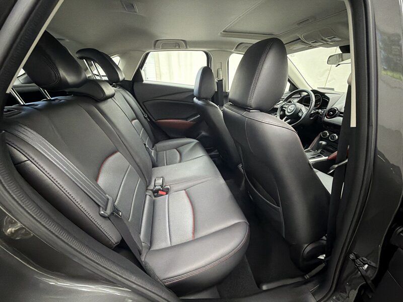 Used 2018 MAZDA CX-3 Touring w/ Preferred Equipment Package AWD/4WD image 13