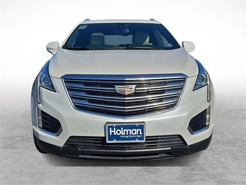 Used 2017 Cadillac XT5 Luxury w/ Driver Awareness Package image 2