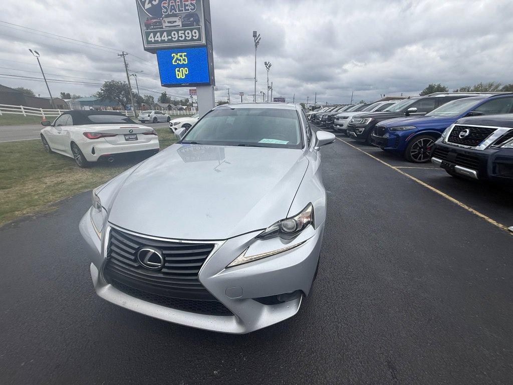 Used 2015 Lexus IS 250 RWD image 8