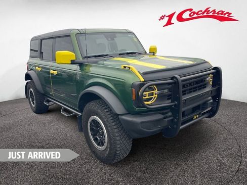 Used 2023 Ford Bronco 4-Door w/ Sasquatch Package AWD/4WD image 1