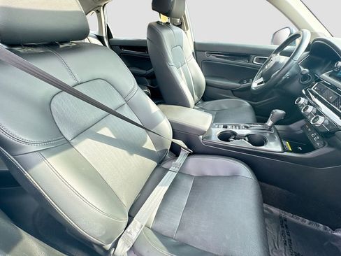 Used 2024 Honda Civic Touring image 30
