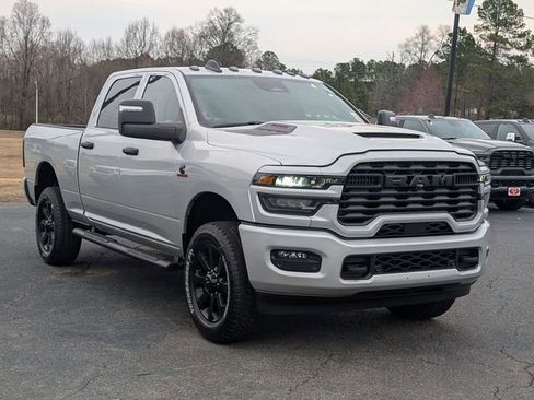 New 2026 RAM 2500 Tradesman AWD/4WD image 2