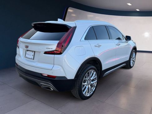 Certified 2023 Cadillac XT4 Premium Luxury w/ Technology Package FWD image 5