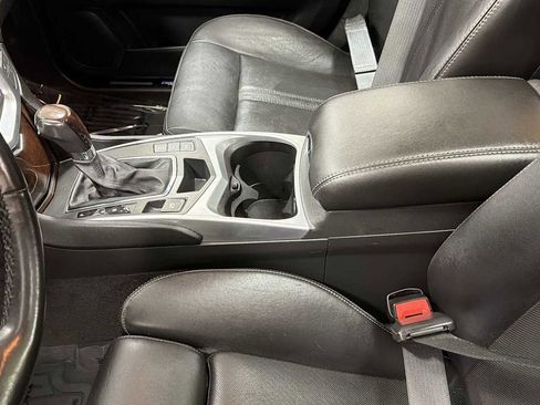 Used 2012 Cadillac SRX Luxury AWD/4WD image 23