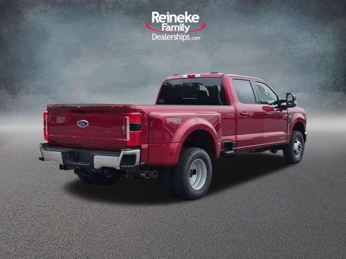 New 2026 Ford F350 XLT w/ XLT Premium Package AWD/4WD image 5