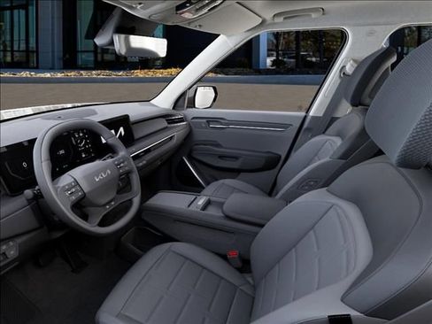 New 2026 Kia EV9 Land image 17